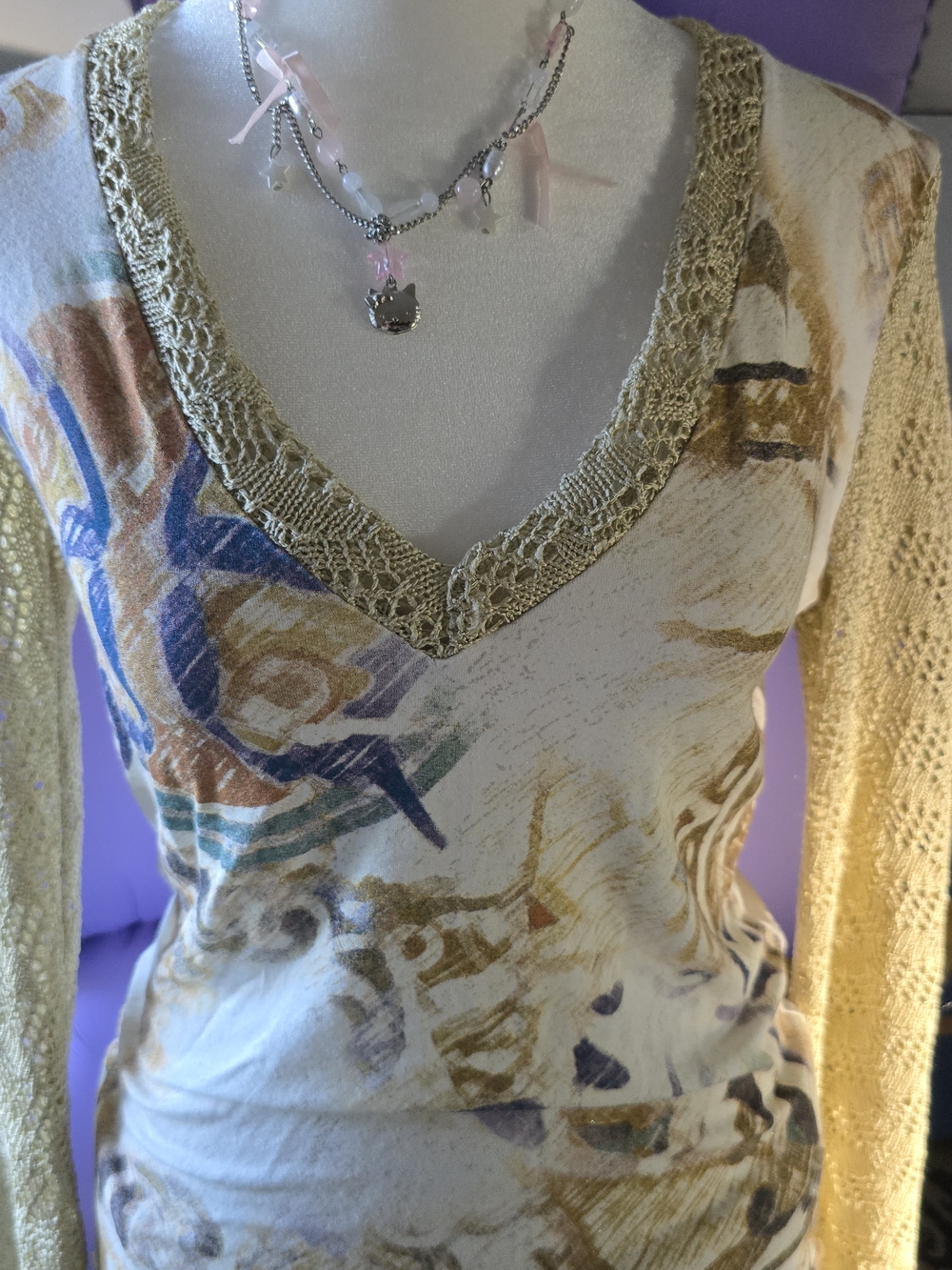 🔥(SOLD) Y2K Whimsigoth Fairycore Top Crochet Bell Sleeve Graphic S - Picture 4 of 11